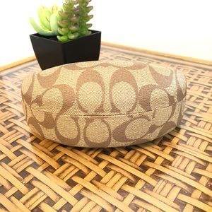 Coach Hard Cover Sunglass Case